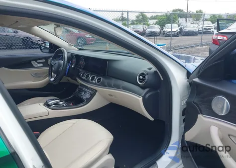 2017 Mercedes-Benz E 300 4Matic from USA, damaged, VIN WDDZF4KB6HA133773